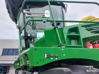 Veldhakselaar John Deere hakselaar 8200i