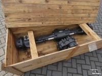 Verreiker New Holland Vooras LM5030 / LM525 compleet DANA SPICER 357/211/443 Parts nr:84555411