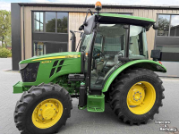 Tractor / Trekker John Deere 5058-E