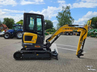 Mini-graver / Mini-graafmachine New Holland E25D Mini-Graver