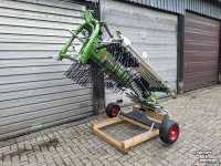 Rugger / Hark / Zwadhark Fendt Former hark Massey Ferguson Fella hark wierser rotorhark rugger duiner hooimachine hooier