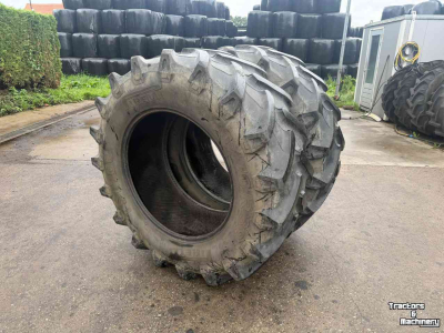Wielen, Banden, Velgen & Afstandsringen Pirelli 580/70R38