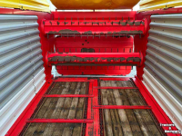 Opraapwagen Pottinger Pöttinger Faro 4000D met Afvoerbandje.