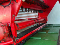 Opraapwagen Pottinger Pöttinger Faro 4000D met Afvoerbandje.