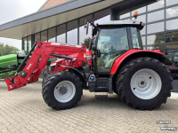 Tractor / Trekker Massey Ferguson 5711 SL Dyna- 4 Efficiënt met voorlader