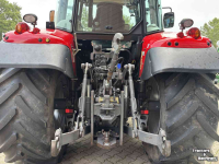 Tractor / Trekker Massey Ferguson 5711 SL Dyna- 4 Efficiënt met voorlader