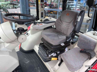 Tractor / Trekker Massey Ferguson 5711 SL Dyna- 4 Efficiënt met voorlader