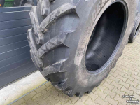 Wielen, Banden, Velgen & Afstandsringen Bridgestone 710/70R42