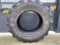 Wielen, Banden, Velgen & Afstandsringen Bridgestone 710/70R42
