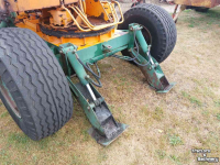 Bandenkraan / Graafmachine op wielen Vaiacar 8R getrokken kraan