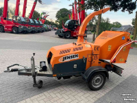 Houthakselaar Jensen A530XL