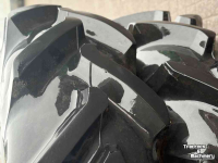 Wielen, Banden, Velgen & Afstandsringen Pirelli 18.4R34 PLOEGWIELEN