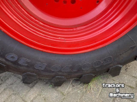 Wielen, Banden, Velgen & Afstandsringen Fendt Trelleborg 600/70R30 op Fendt velgen met variogrip