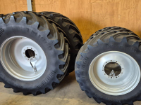 Wielen, Banden, Velgen & Afstandsringen  Trelleborg 750/70R44 + 650/60R38