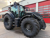 Tractor / Trekker Valtra Q265