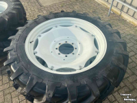 Wielen, Banden, Velgen & Afstandsringen Michelin Agribib 13.6R38 + 13.6R24 op verstelvelgen