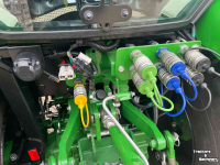 Compact tractor John Deere 3046R