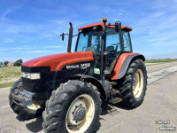 Tractor / Trekker New Holland M100