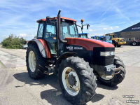 Tractor / Trekker New Holland M100