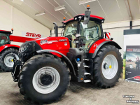 Tractor / Trekker Case 220CVX