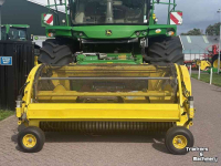 Veldhakselaar John Deere 8400 HAKSELAAR