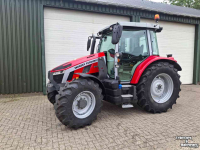 Tractor / Trekker Massey Ferguson 5S.105 Dyna 6