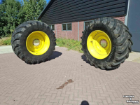 Wielen, Banden, Velgen & Afstandsringen Trelleborg 710/70 r42 tm900