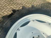 Wielen, Banden, Velgen & Afstandsringen Michelin Agribib 13.6R38 + 13.6R24 op verstel velgen