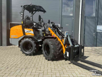 Shovel / Wiellader / Kniklader Giant Demo G2700 X-xta HD+ Optie Hefvering!