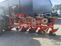 Ploegen Kuhn PLOEG KUHN VARIMASTER 121 4ET