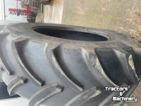 Wielen, Banden, Velgen & Afstandsringen Vredestein 520x85R38 traction