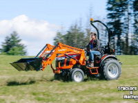 Smalspoor tractor TAFE Tafe tractor |  frontlader mogelijk