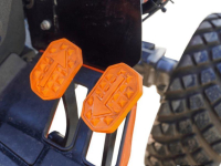 Smalspoor tractor TAFE Tafe tractor |  frontlader mogelijk