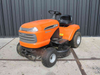 Zitmaaier Husqvarna LT131 zitmaaier maaitrekker gazonmaaier