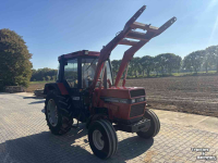 Compact tractor International International 745xl