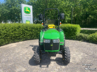 Smalspoor tractor John Deere 3038E
