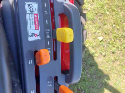 Compact tractor TYM T255h