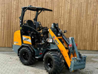 Shovel / Wiellader / Kniklader Giant G2300 HD