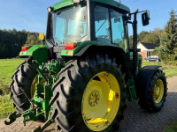 Tractor / Trekker John Deere 6400