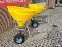 Overige reiniging- en veegmachines en toebehoren Cemo Zoutstrooier SW 300 met PE-bak