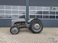 Tractor / Trekker Massey Ferguson TEF