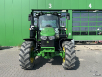 Tractor / Trekker John Deere 6M 125