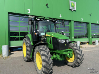 Tractor / Trekker John Deere 6M 125