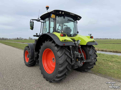Tractor / Trekker Claas Arion 530