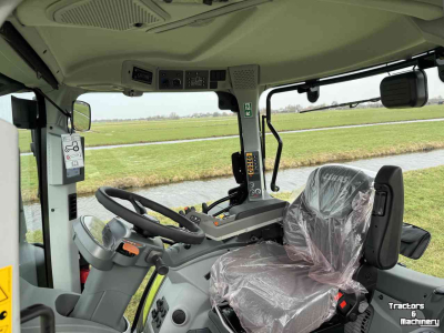 Tractor / Trekker Claas Arion 530