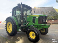 Tractor / Trekker John Deere 6130