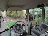 Tractor / Trekker John Deere 6130