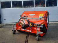 Graszodebeluchter Kubota Koala 1200 klepelmaaier- vertikuteermachine   verticuteer peruzzo- kubota