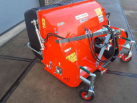 Graszodebeluchter Kubota Koala 1200 klepelmaaier- vertikuteermachine   verticuteer peruzzo- kubota