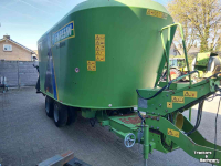 Voermengwagen Vertikaal Faresin Magnum 2000 Voermengwagen  20 M3
